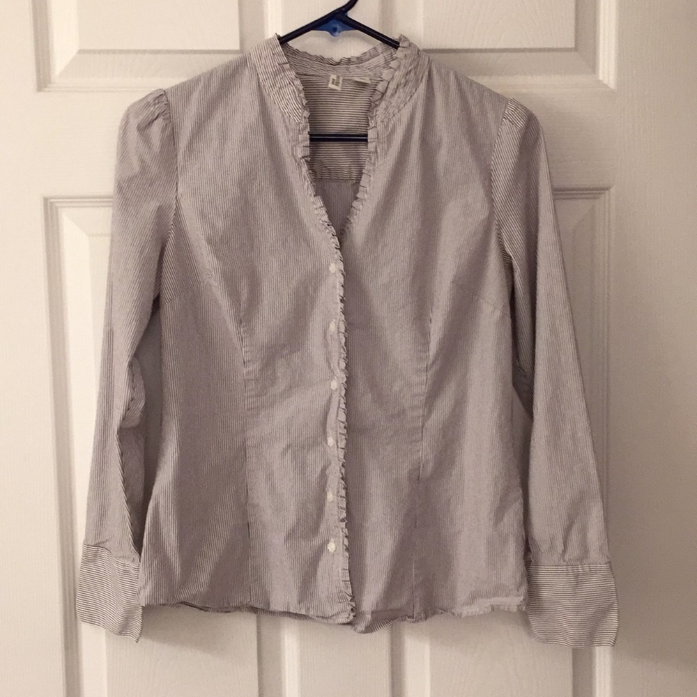 St. John’s Bay Button down blouse with pretty button ruffle